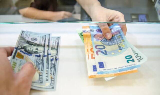 currency exchange