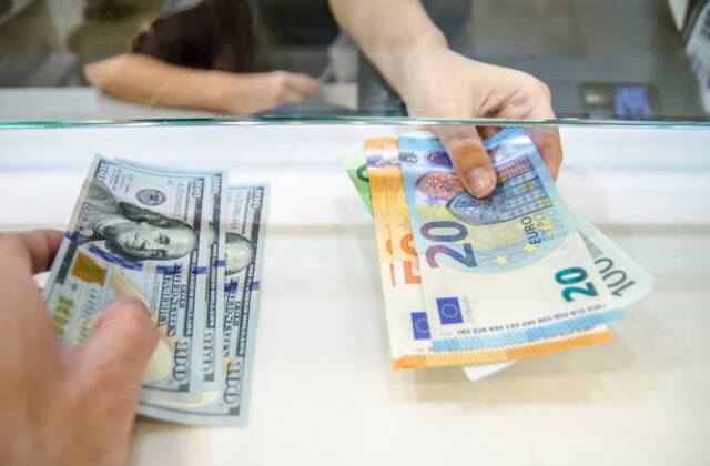 How to start a currency exchange business in the USA?